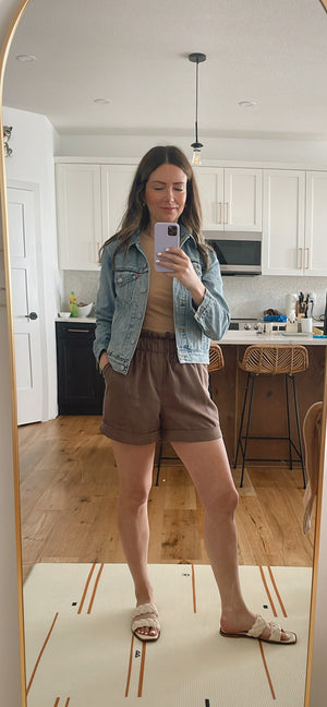 Shelby Paperbag Shorts in Brown